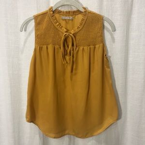 ACTIVE USA yellow sleeveless blouse